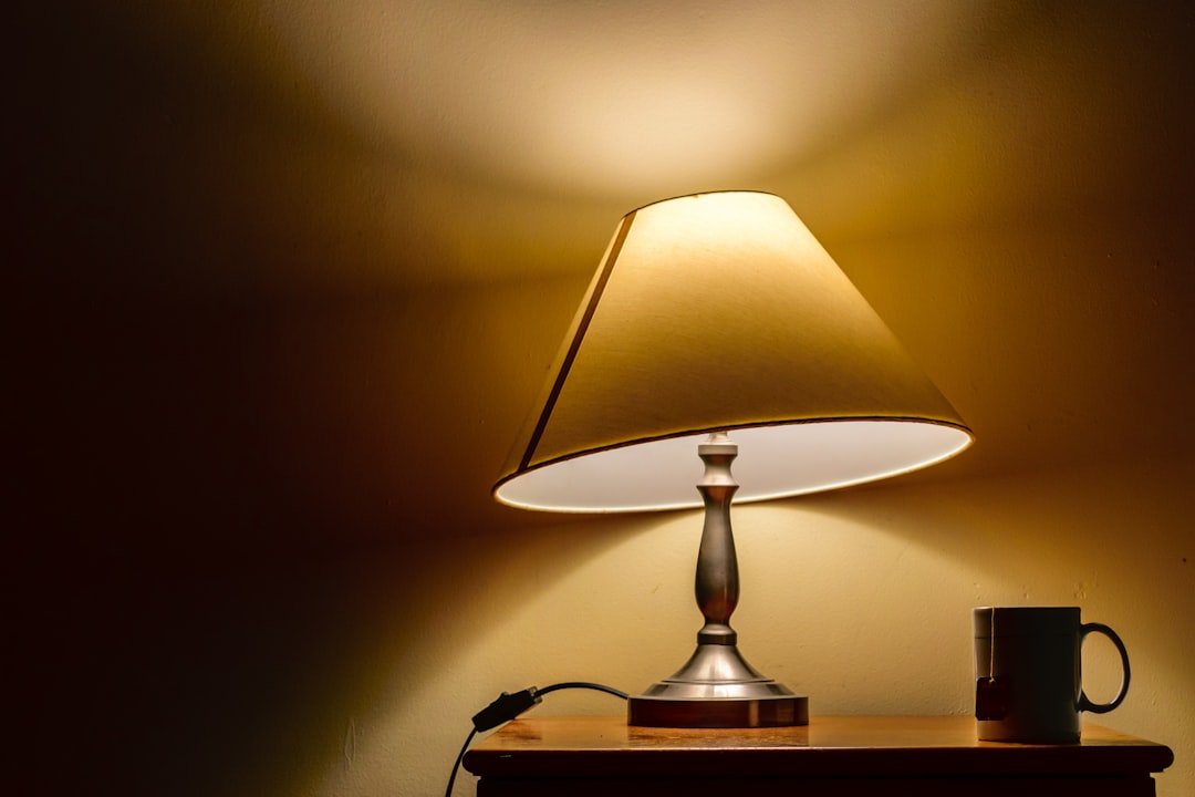 Photo table lamp